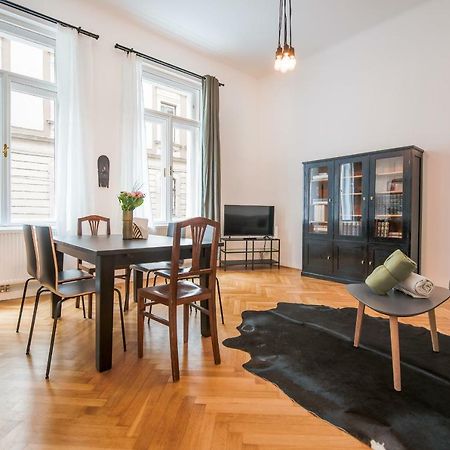 Grand Soho II Apartment Wina Bagian luar foto