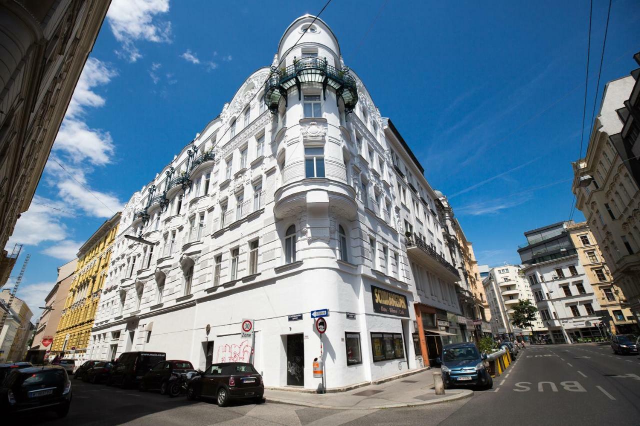Grand Soho II Apartment Wina Bagian luar foto