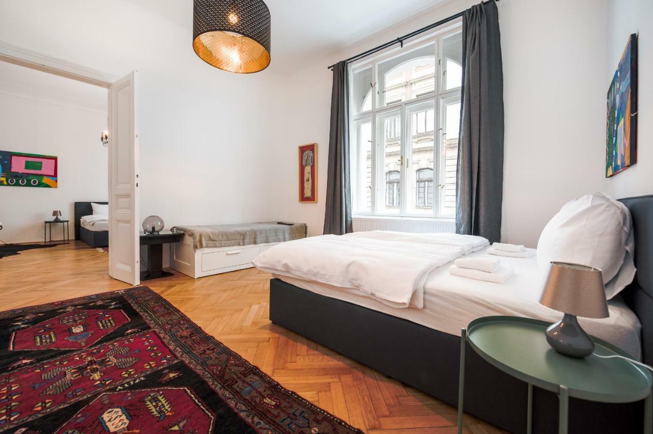 Grand Soho II Apartment Wina Bagian luar foto